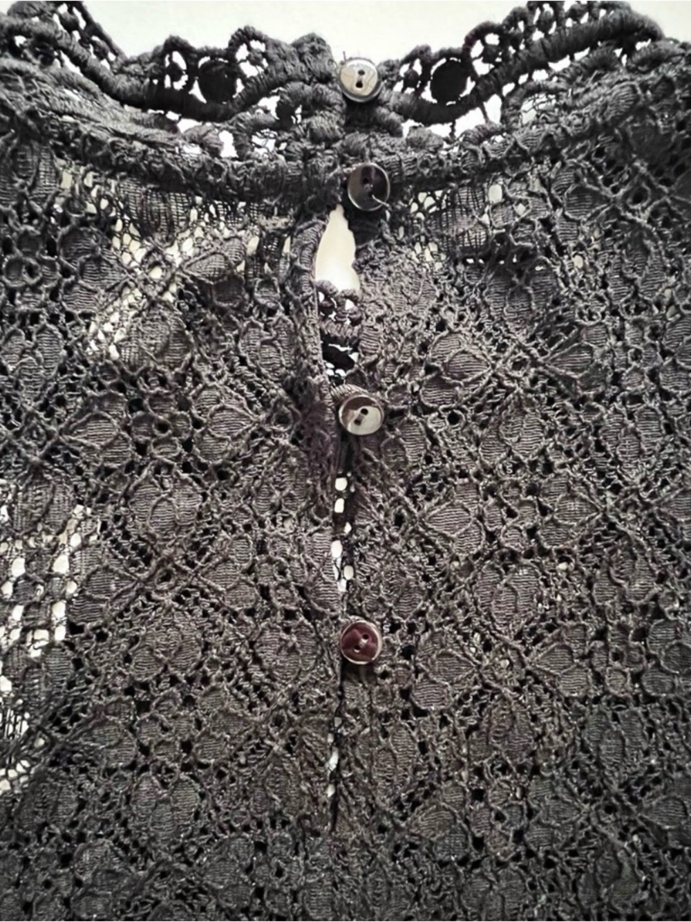 Forever 21 Black Crochet Lace Long Sleeve Crop Top - Picture 12 of 14